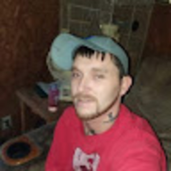 Profile Picture of Curtis Wallace (@curtiswayne730) on Poshmark