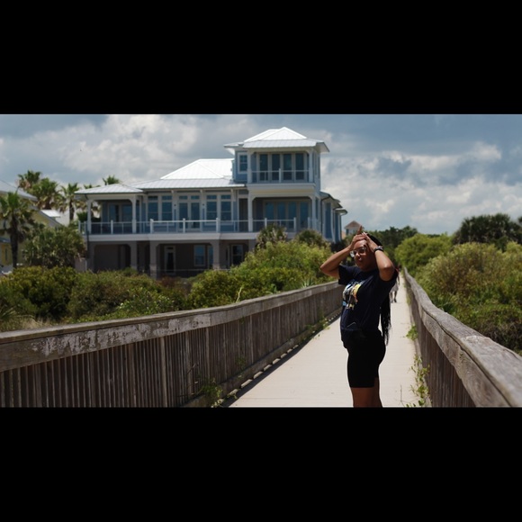 Profile Picture of Morgan Mccaffity (@mmccaffity1) on Poshmark