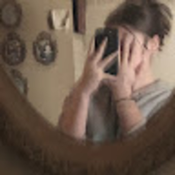 Profile Picture of Grace Brigeman (@gracebrigeman8) on Poshmark