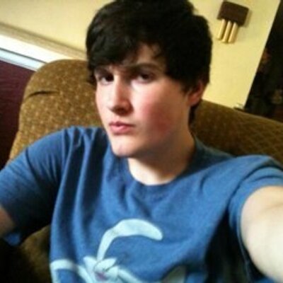 Profile Picture of S Thomas Kates (@S_T_Kates_13) on Twitter