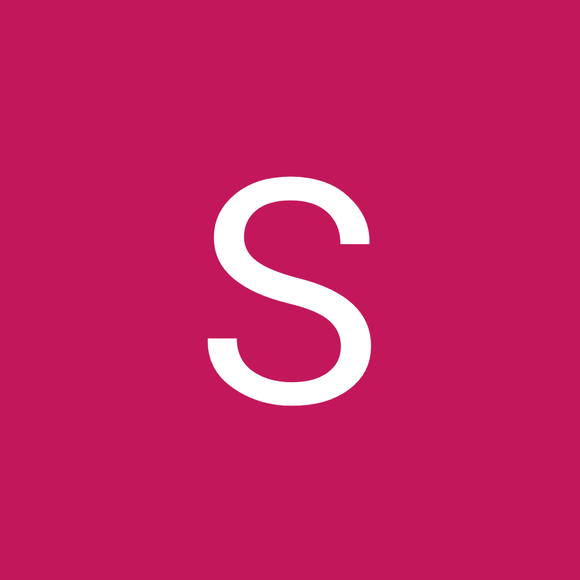 Profile Picture of Stacie Adkins (@schristie1978) on Poshmark