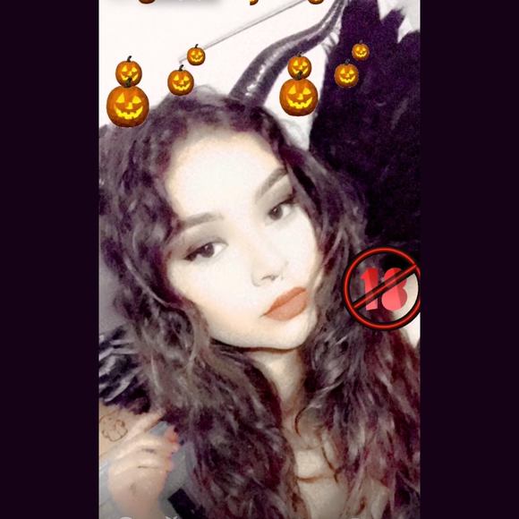 Profile Picture of Gisell Martinez (@gisell14) on Poshmark