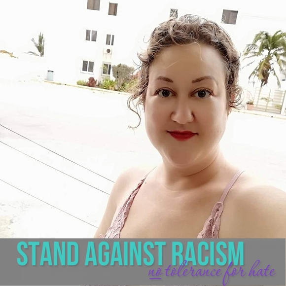 Profile Picture of Lacey Landecho (@landechol) on Poshmark