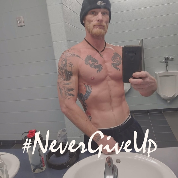 Profile Picture of Delbert Bell (@1729delbert) on Poshmark