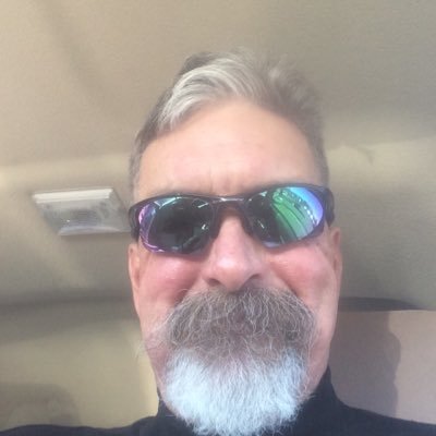 Profile Picture of Robert Sherwin Klise (@Schurrbart1) on Twitter