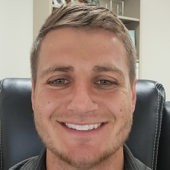 Profile Picture of Ryan Hickey (@ryanh202) on Poshmark