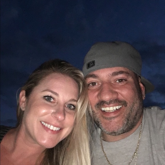 Profile Picture of John Ash (@playboyj6903) on Poshmark