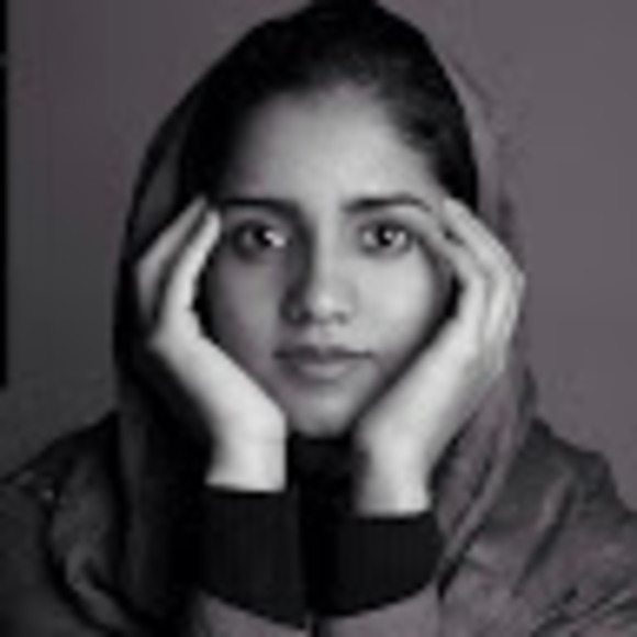 Profile Picture of Sonita Alizadeh (@hajsonita) on Poshmark