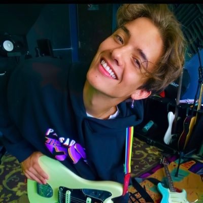 Profile Picture of André Urrea❤️O NOAH ME AMA😭 (@SindelKahn) on Twitter