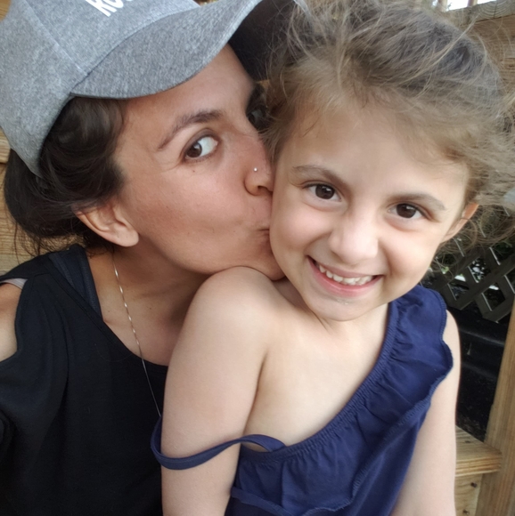 Profile Picture of Andrea Accorso (@halabackgirl523) on Poshmark