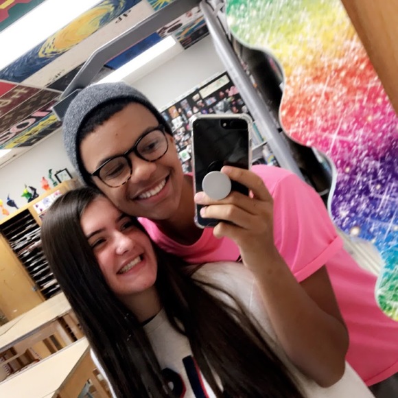 Profile Picture of Claxton Duval (@claxton_duval) on Poshmark