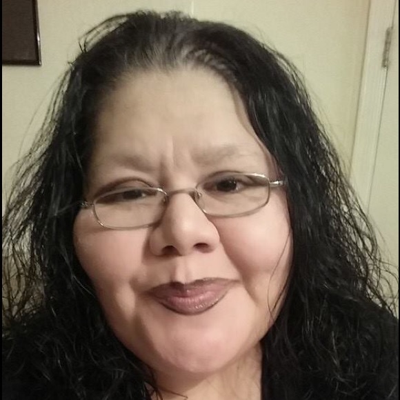 Profile Picture of Ruth Steele (@mzruthie78) on Poshmark