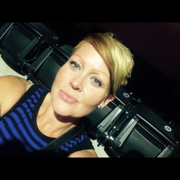 Profile Picture of Bernadette Kehler (@bkehler92) on Poshmark