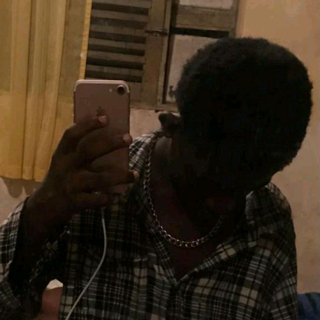 Profile Picture of Bradley Laforêt (@bradleylafort) on Tiktok