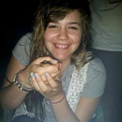 Profile Picture of Laura Hendrick (@ZoologistWannaB) on Twitter