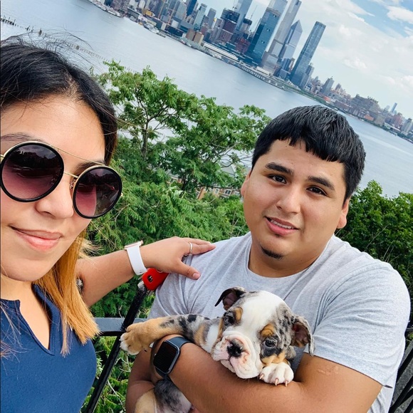 Profile Picture of Kevin Elias (@kevinelias06) on Poshmark