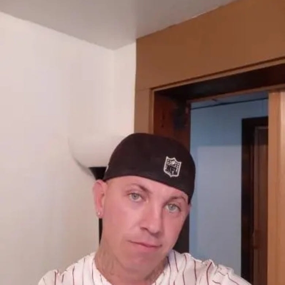 Profile Picture of John Mack (@dandocasey) on Poshmark