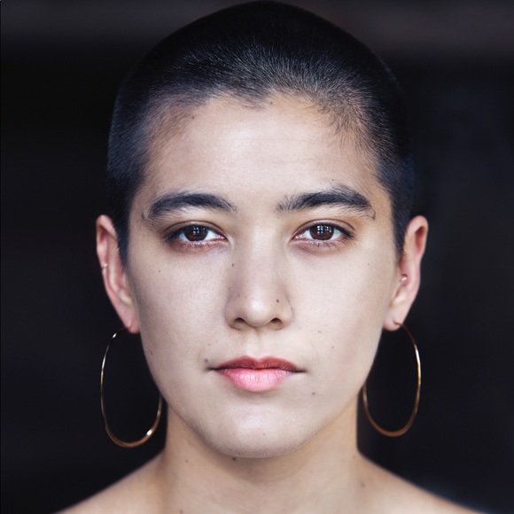 Sarah Esser - Poshmark Profile Picture of Sarah Esser (@sarahmikaesser) on Poshmark