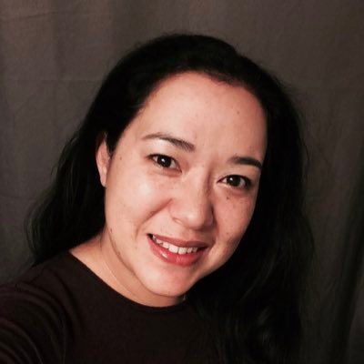 Profile Picture of Rachel (@RachelsMusings) on Twitter