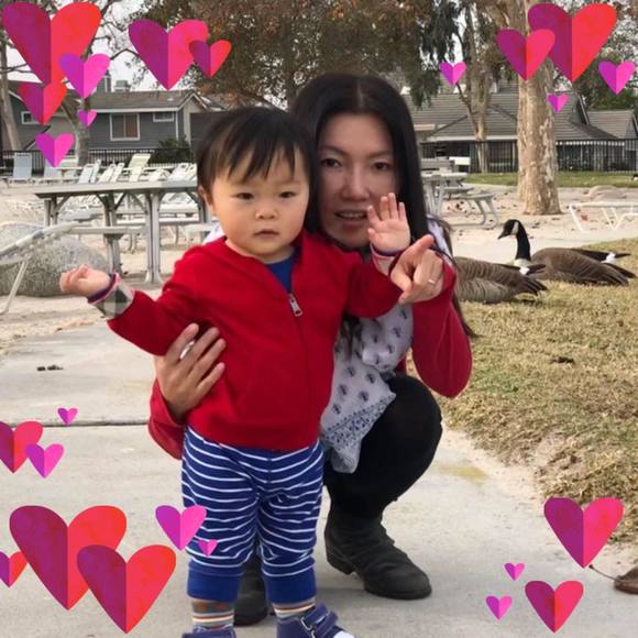 Profile Picture of Qing Li (@dreamer0810) on Poshmark