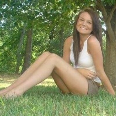 Profile Picture of Cassandra Andrews (@cass_andrews) on Twitter