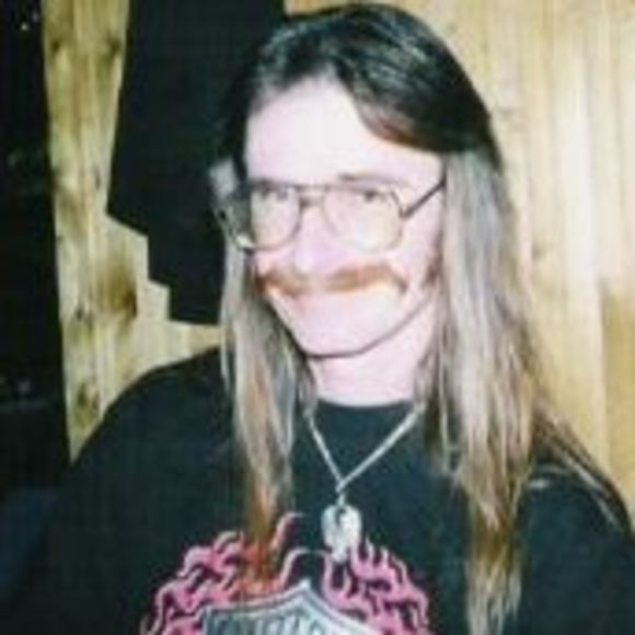 Profile Picture of Wade Rupert (@waderupert) on Poshmark