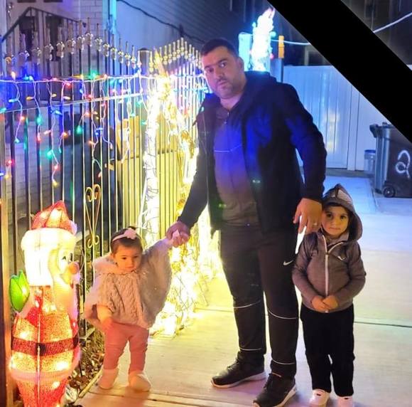 Profile Picture of Shade Wazeer (@aboamerwazer122) on Poshmark