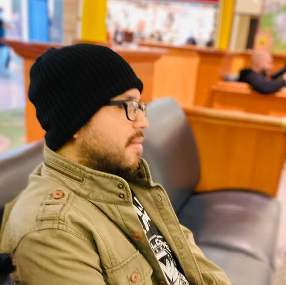 Profile Picture of Medardo Interial (@wraithcrow327) on Poshmark