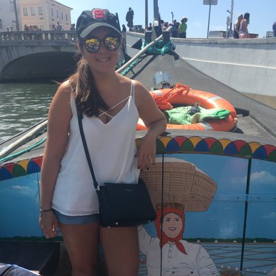 Profile Picture of JohannaF (@JohannaFaraut) on Twitter