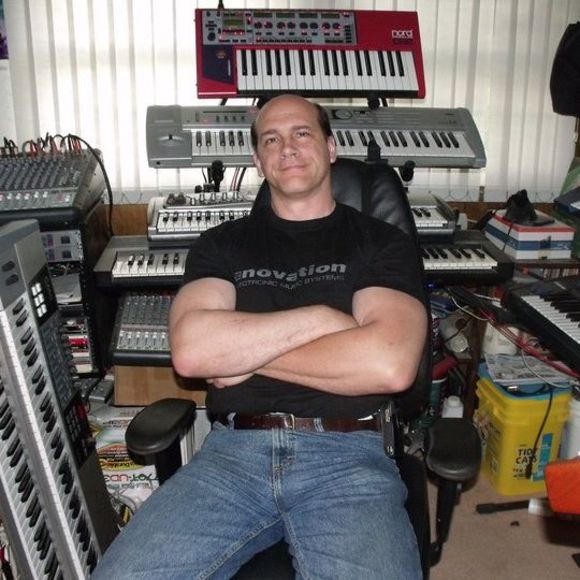 Profile Picture of Mark Jacobsen (@markjacobsen) on Poshmark