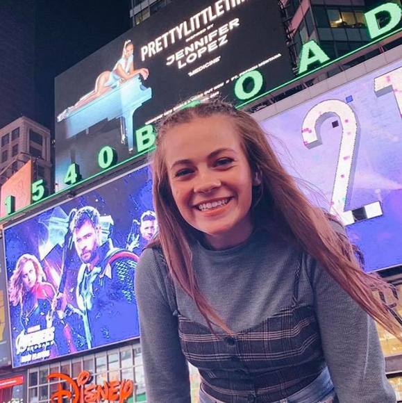 Profile Picture of Christiana Pinette (@c_pinette) on Poshmark