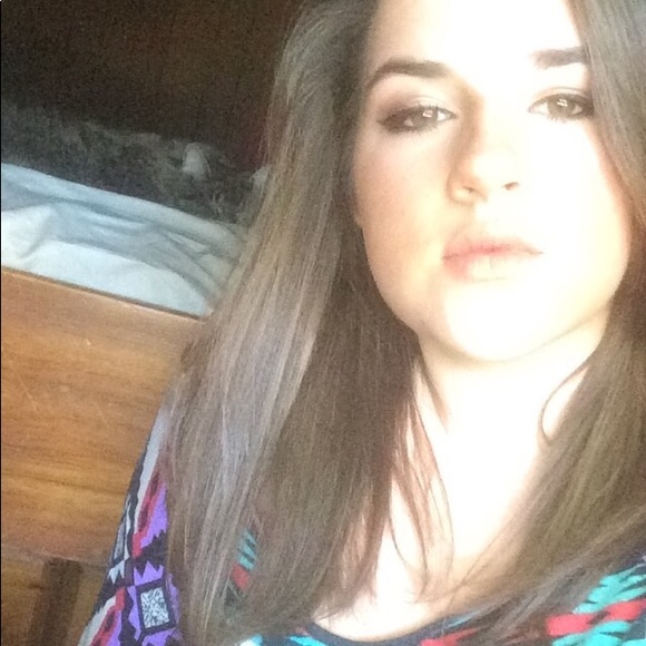 Profile Picture of Rebecca Leinweber (@beckybootacular) on Poshmark