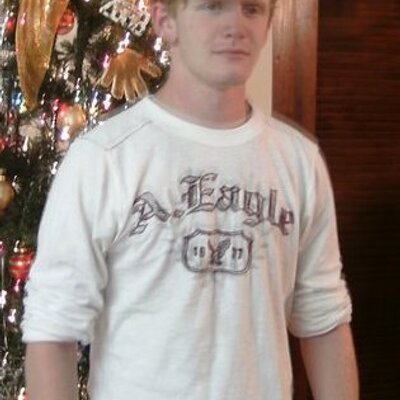 Profile Picture of James Tyler Hendry (@jthendry44) on Twitter