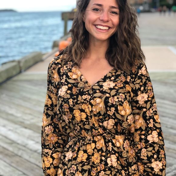 Profile Picture of Bianca Gruenewald (@bianca_emma) on Poshmark