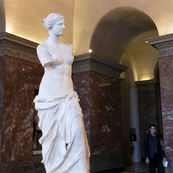 Profile Picture of Michelle Fowler (@fowlermn) on Poshmark