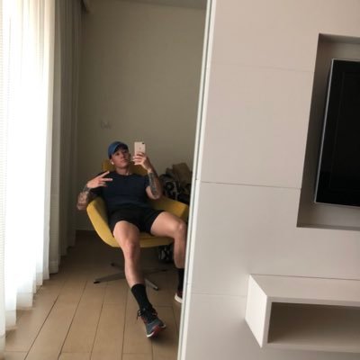 Profile Picture of Sean Scully (@SeanScullyy) on Twitter