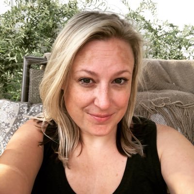 Profile Picture of Leah Hansen (@leah_hansen) on Twitter