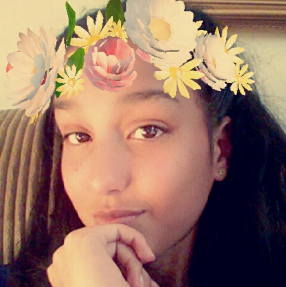 Profile Picture of Yarelis Cuebas (@enithsa) on Poshmark