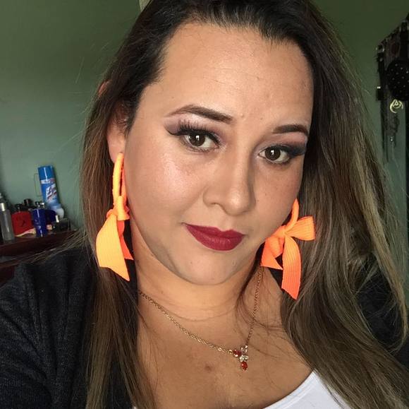 Profile Picture of Betty Martinez martinez (@mart_betty10) on Poshmark