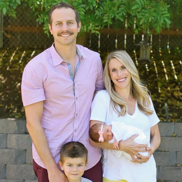 Laura Welty - Poshmark Profile Picture of Laura Welty (@laurakwelty) on Poshmark