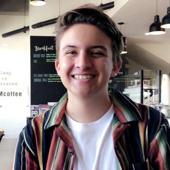 Profile Picture of Dylan Soteropoulos (@dsoteropoulos) on Poshmark