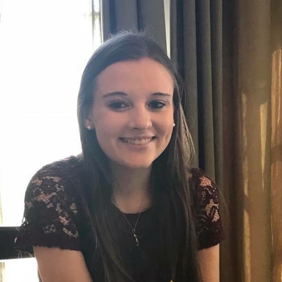 Profile Picture of Carrington Higgins (@carrington9) on Poshmark