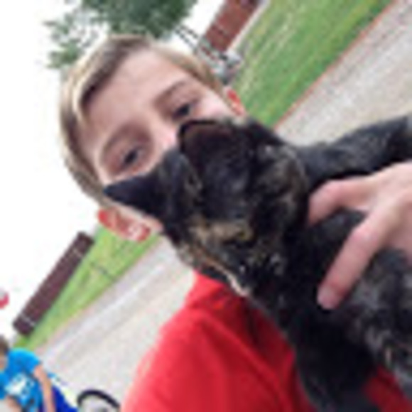 Profile Picture of Jace Davis (@jacedavis461) on Poshmark