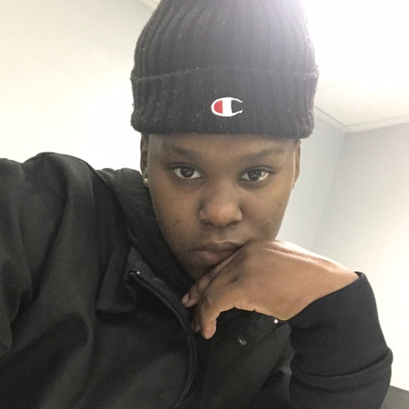 Profile Picture of Bree Washington (@breebree19513) on Poshmark