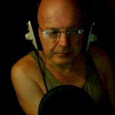 Profile Picture of Peter Cheney (@drloveblazefm) on Twitter