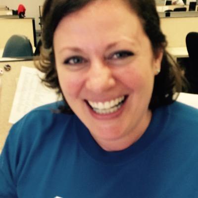 Profile Picture of Alexia Schmidt (@lexschmidt) on Twitter