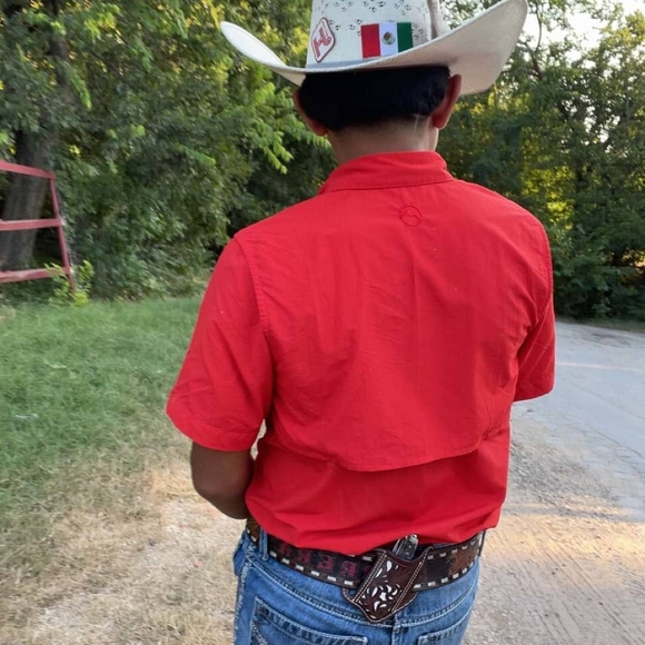 Profile Picture of Jose Herrera (@josechapito2208) on Poshmark