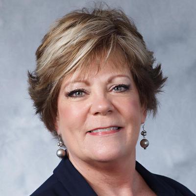 Profile Picture of Janet Sweeney (@janet_sweeney) on Twitter