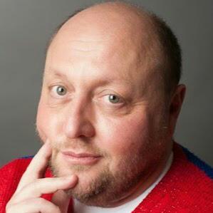 Profile Picture of Mike Finesilver (@FinesilverMike) on Twitter