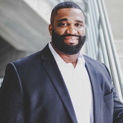 Profile Picture of Willie_Smith69 (@WillieSmith79) on Twitter